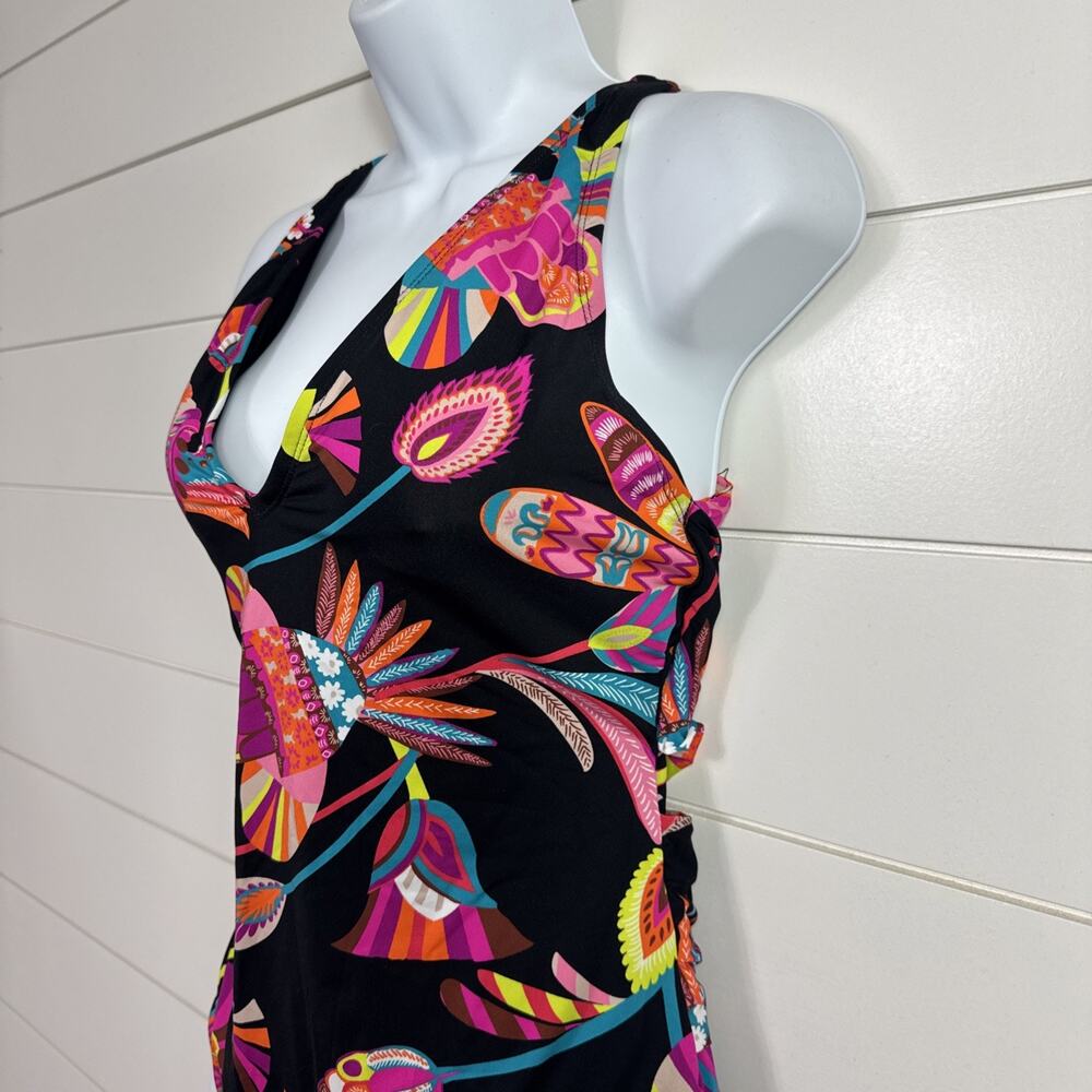 Trina Turk Luminary Cross Back V-Neck One Piece Swimsuit Black Floral sz 12 - Picture 4 of 9